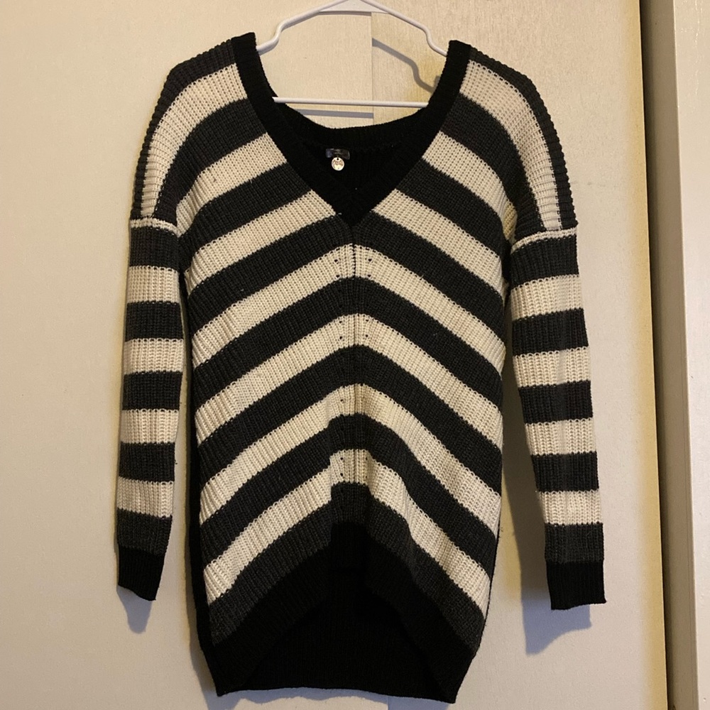 Poof! V-Neck Hi-Low Over-Shoulder Sweater